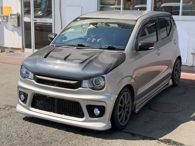 SUZUKI