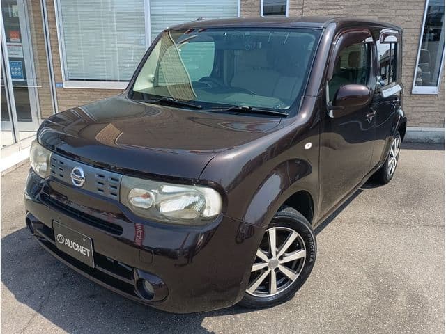 NISSAN