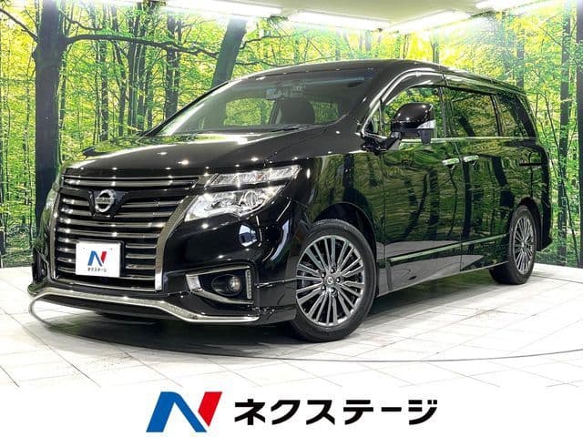 NISSAN ELGRAND  4WD