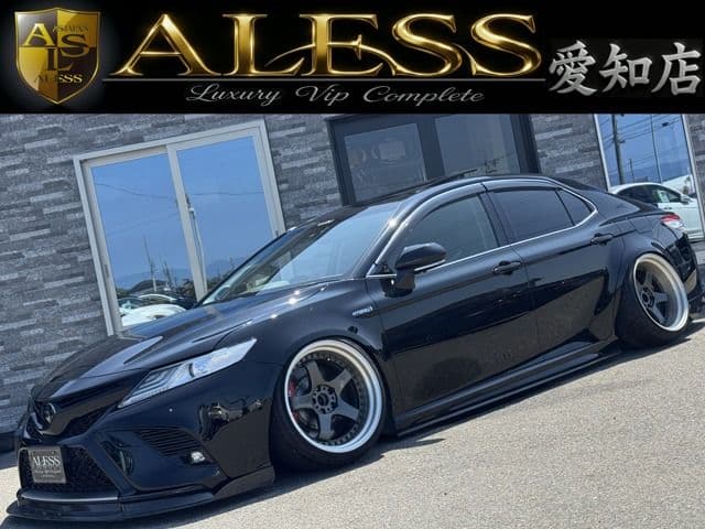 TOYOTA CAMRY HYBRID