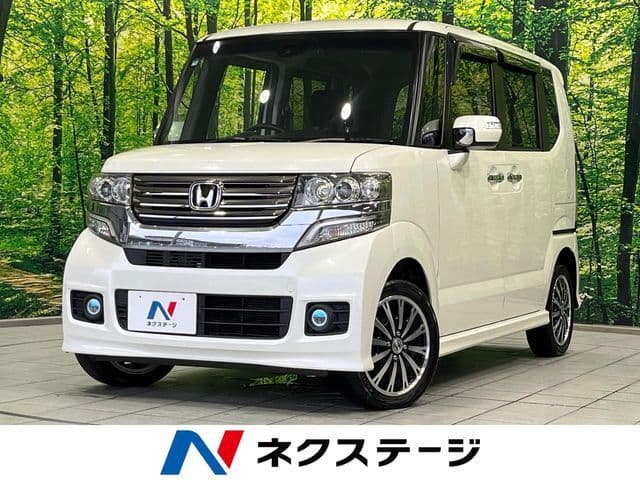 HONDA N BOX CUSTOM 4WD