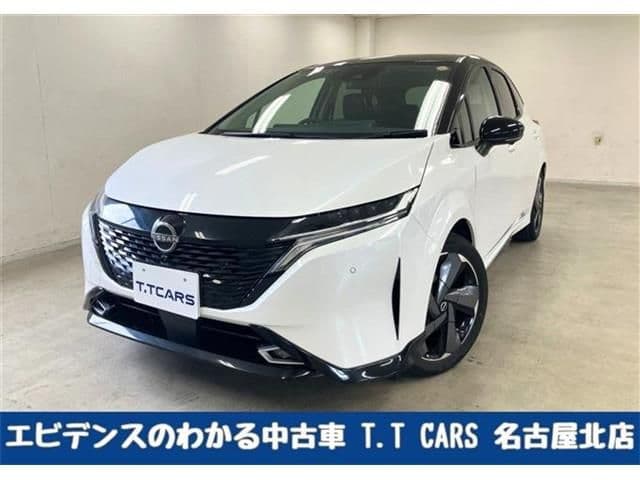 NISSAN AURA