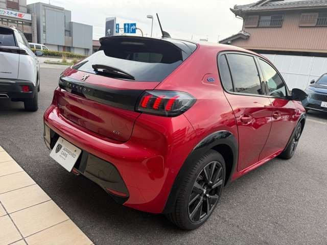 Car thumbnail 2