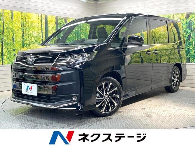 TOYOTA NOAH HYBRID
