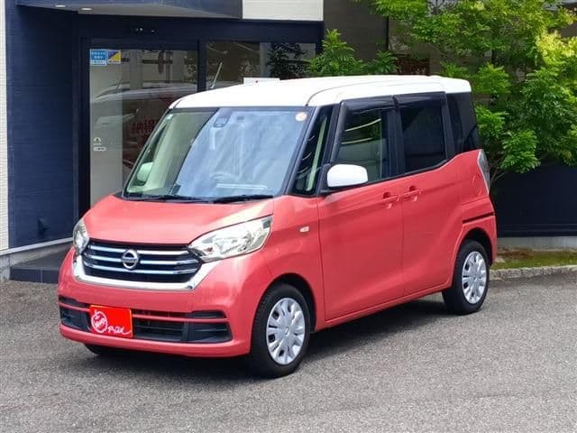 NISSAN DAYZ ROOX