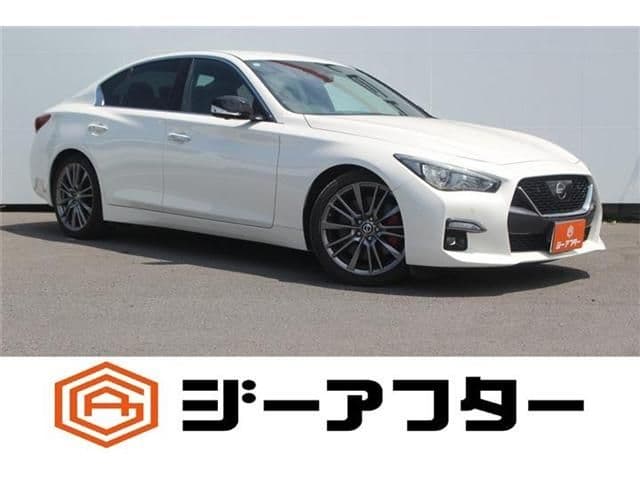 NISSAN SKYLINE