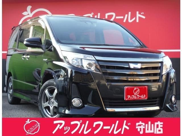 TOYOTA NOAH HYBRID 4WD