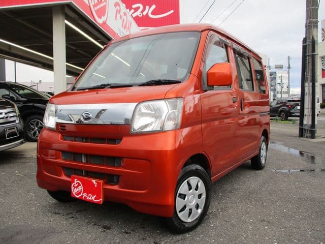 DAIHATSU HIJET CARGO 4WD
