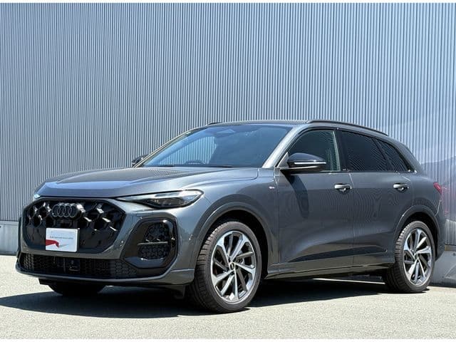 AUDI AUDI Q5