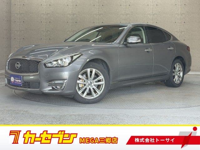 NISSAN FUGA