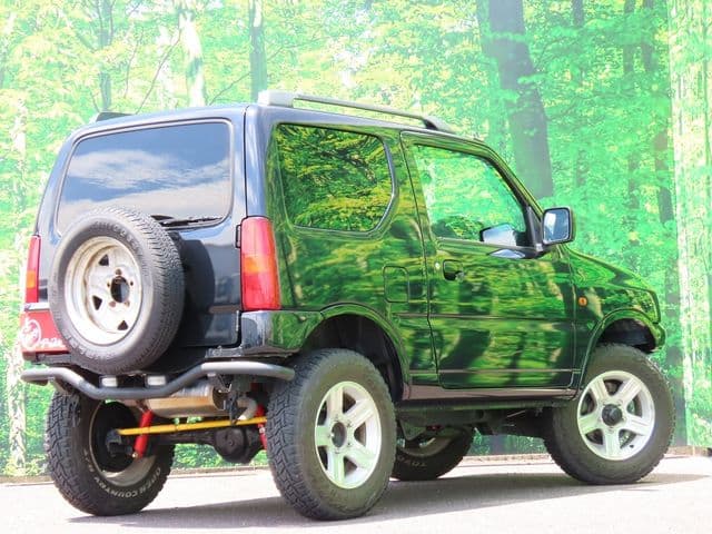 Car thumbnail 2