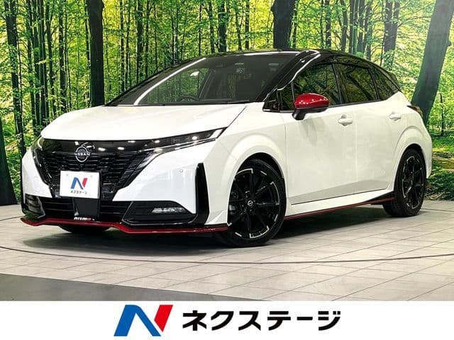 NISSAN AURA