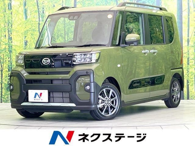 DAIHATSU TANTO FAN CROSS