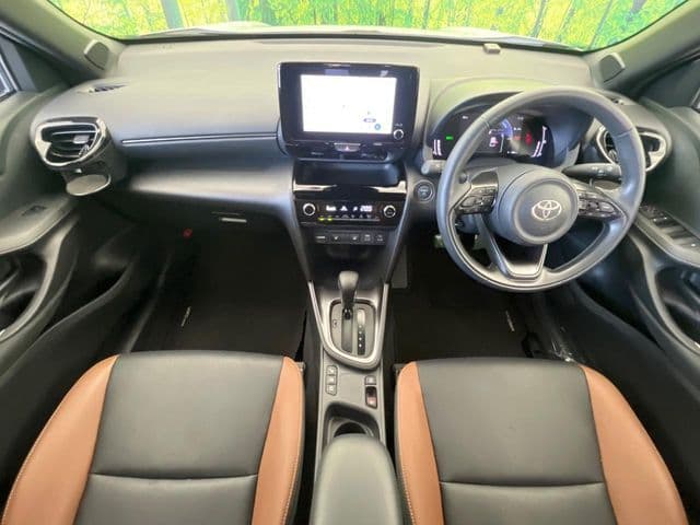 Car thumbnail 3