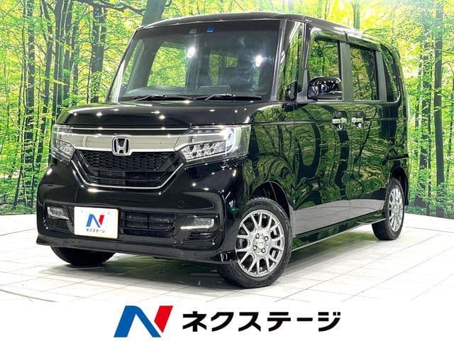 HONDA N BOX CUSTOM 4WD