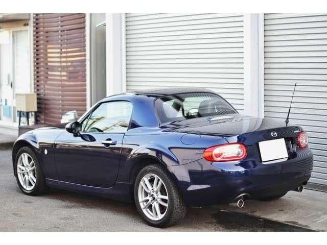 Car thumbnail 3