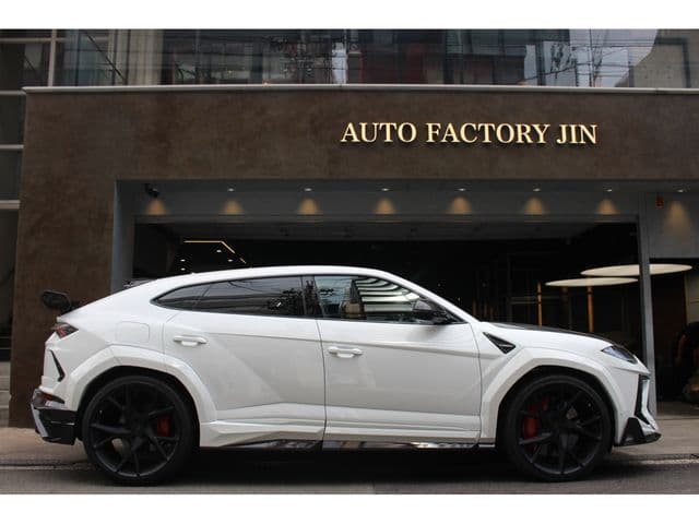 Car thumbnail 3