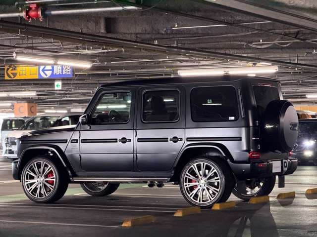 Car thumbnail 2
