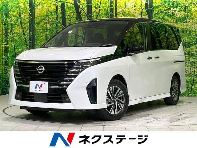 NISSAN