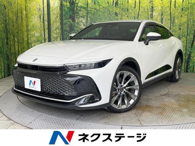 TOYOTA CROWN CROSSOVER