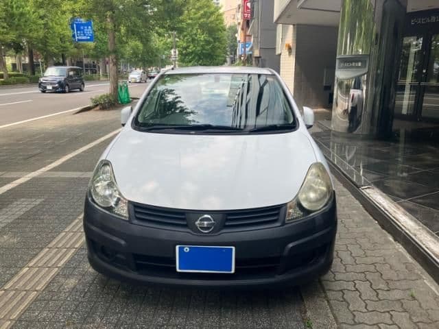 Car image 1