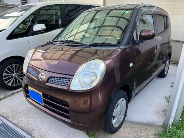 NISSAN