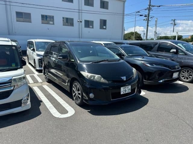 TOYOTA ESTIMA  4WD
