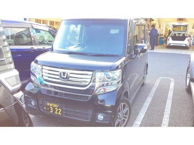 Car thumbnail 3