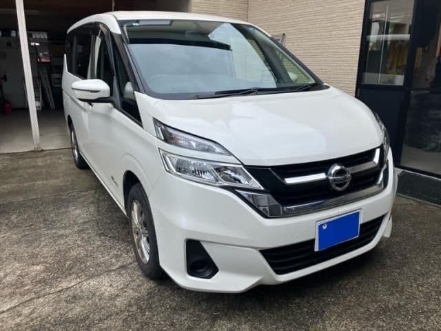 NISSAN
