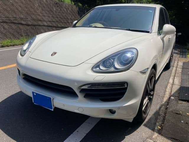 Car thumbnail 2