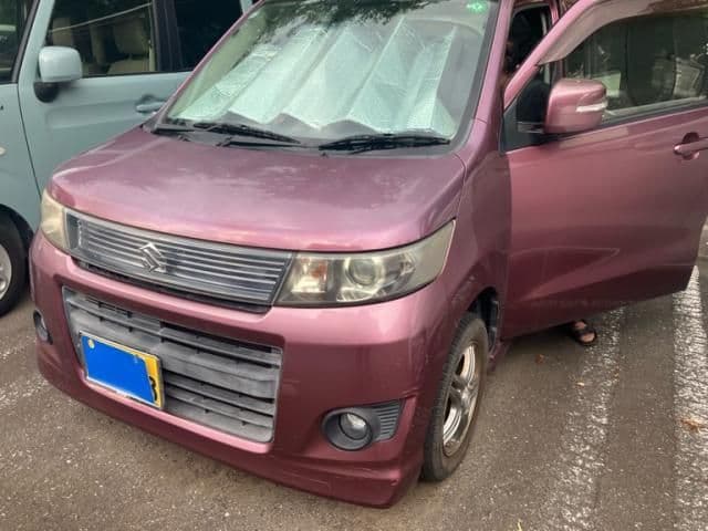 SUZUKI