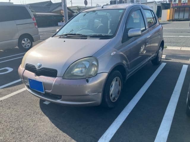 TOYOTA VITZ