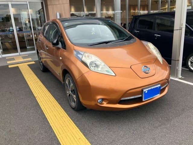 NISSAN