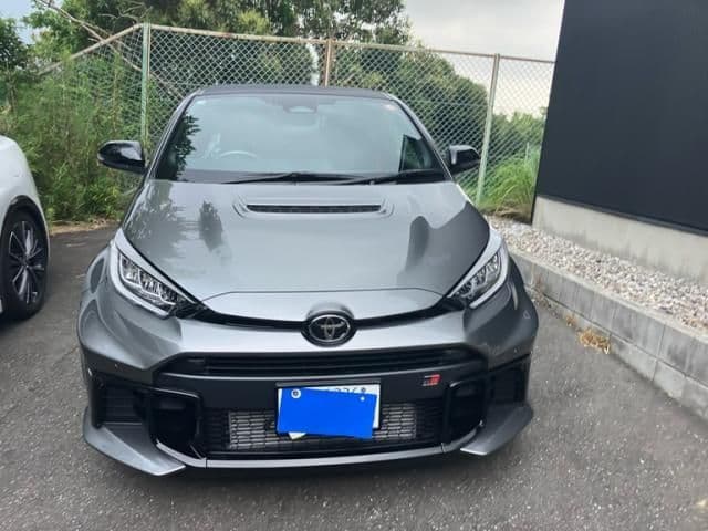 Car thumbnail 3