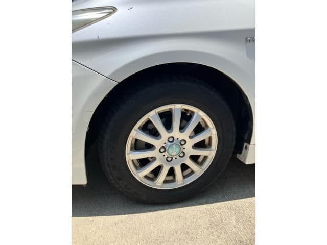 Car thumbnail 4