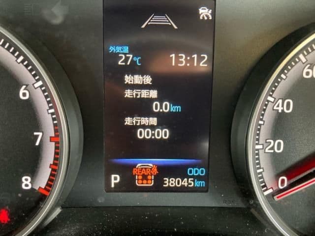 TOYOTA NOAH 4WD