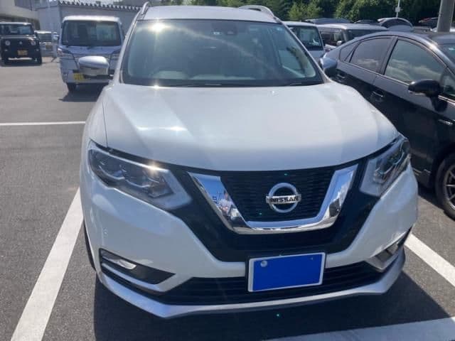 NISSAN X-TRAIL HYBRID 4WD