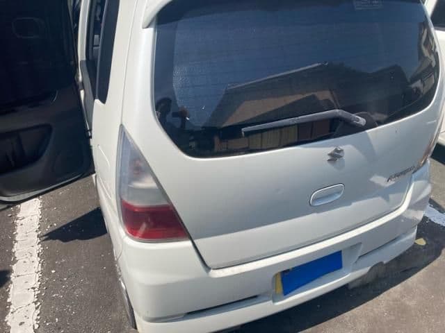 Car thumbnail 3