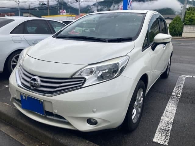 NISSAN NOTE 4WD