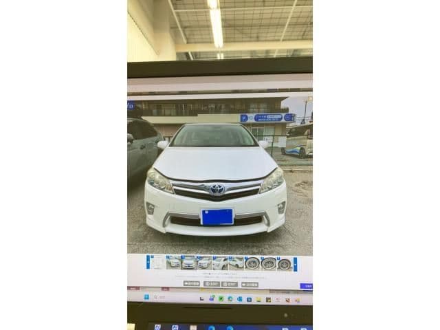 Car thumbnail 3