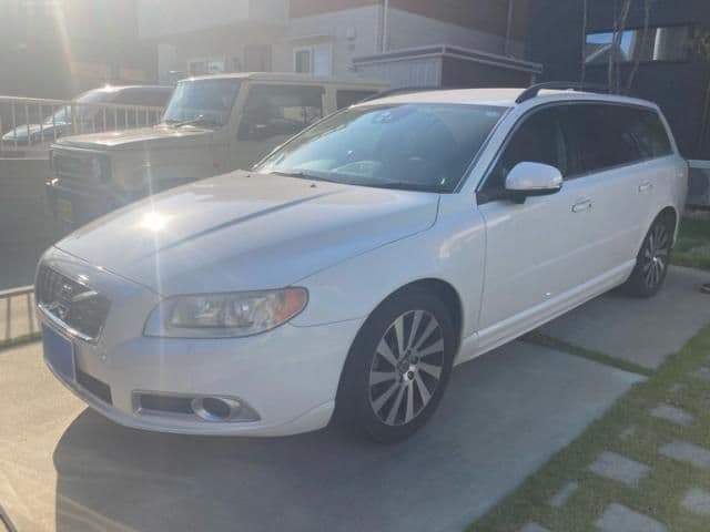 VOLVO
