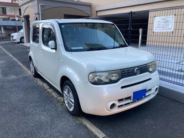 NISSAN
