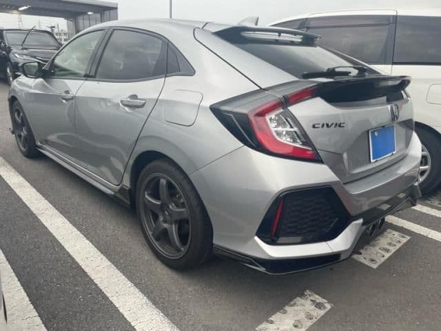 Car thumbnail 4