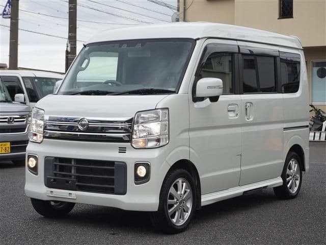 NISSAN NV100 CLIPPER RIO