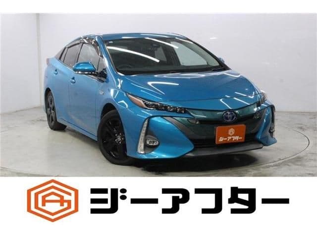 TOYOTA PRIUS PHV