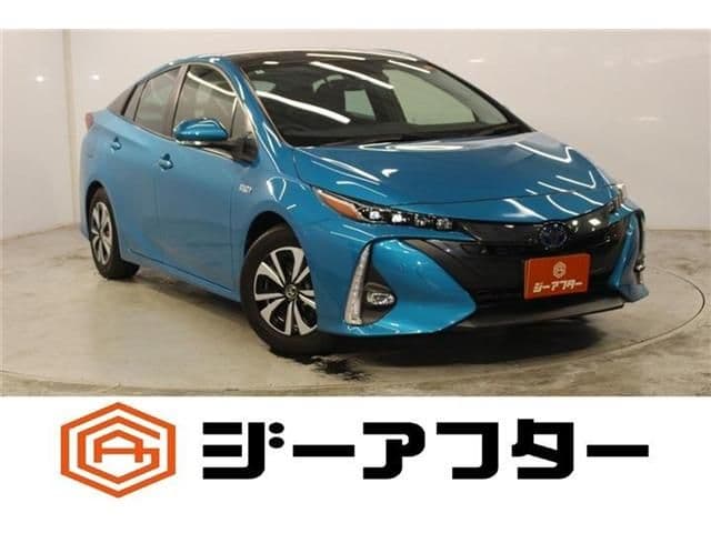 TOYOTA PRIUS PHV