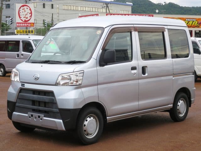 DAIHATSU HIJET CARGO 4WD
