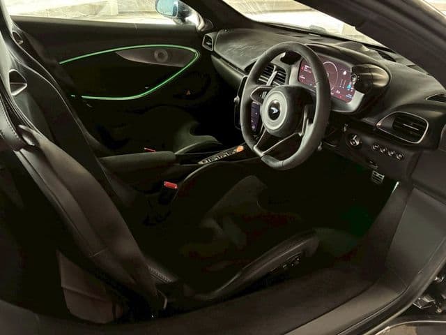 Car thumbnail 2