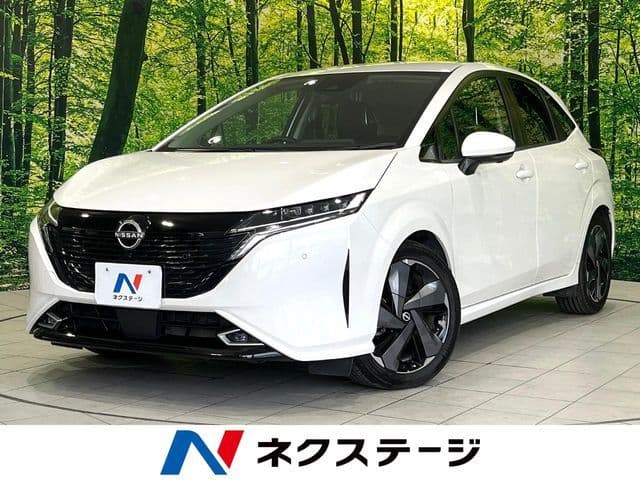 NISSAN AURA