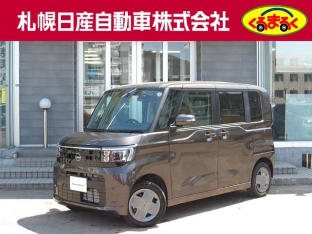 NISSAN